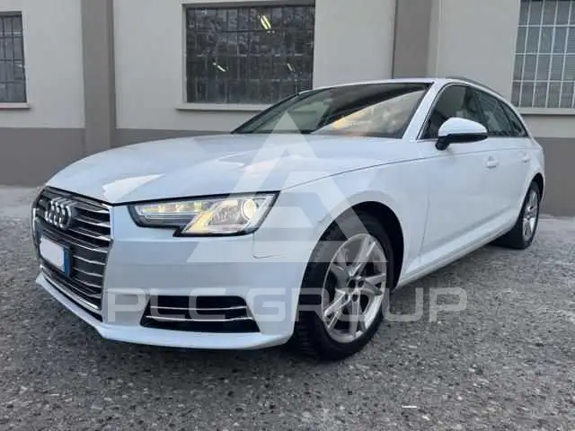 2016 Audi A4