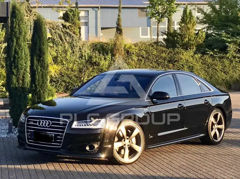 2016 Audi A8