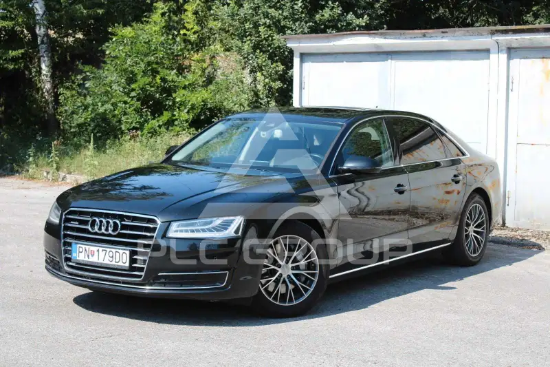 2016 Audi A8