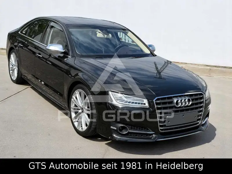 2016 Audi S8