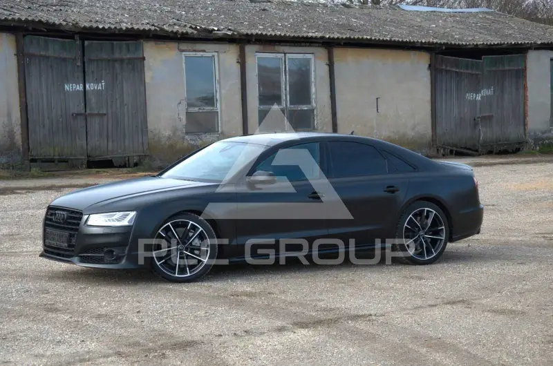 2016 Audi S8