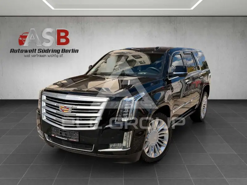 2016 Cadillac ESCALADE