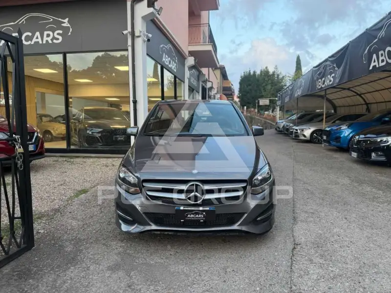 2016 Mercedes Benz B 200