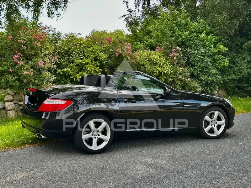 2016 Mercedes Benz SLK 200
