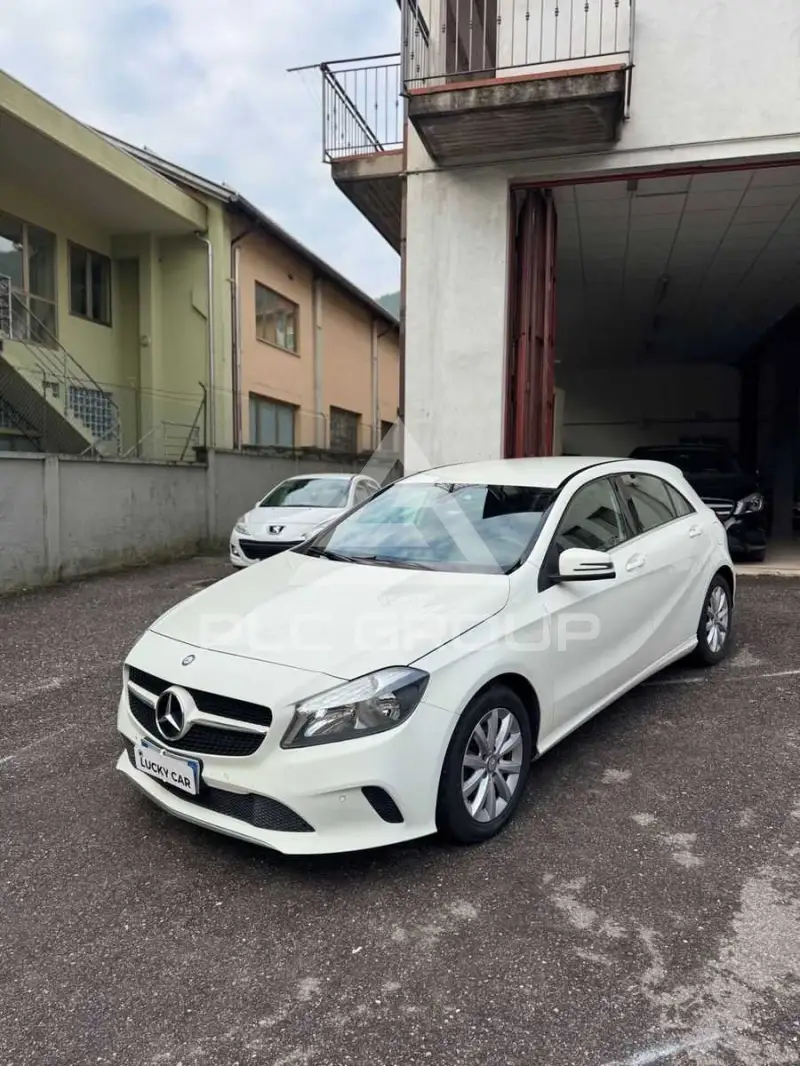 2016 Mercedes Benz A 180