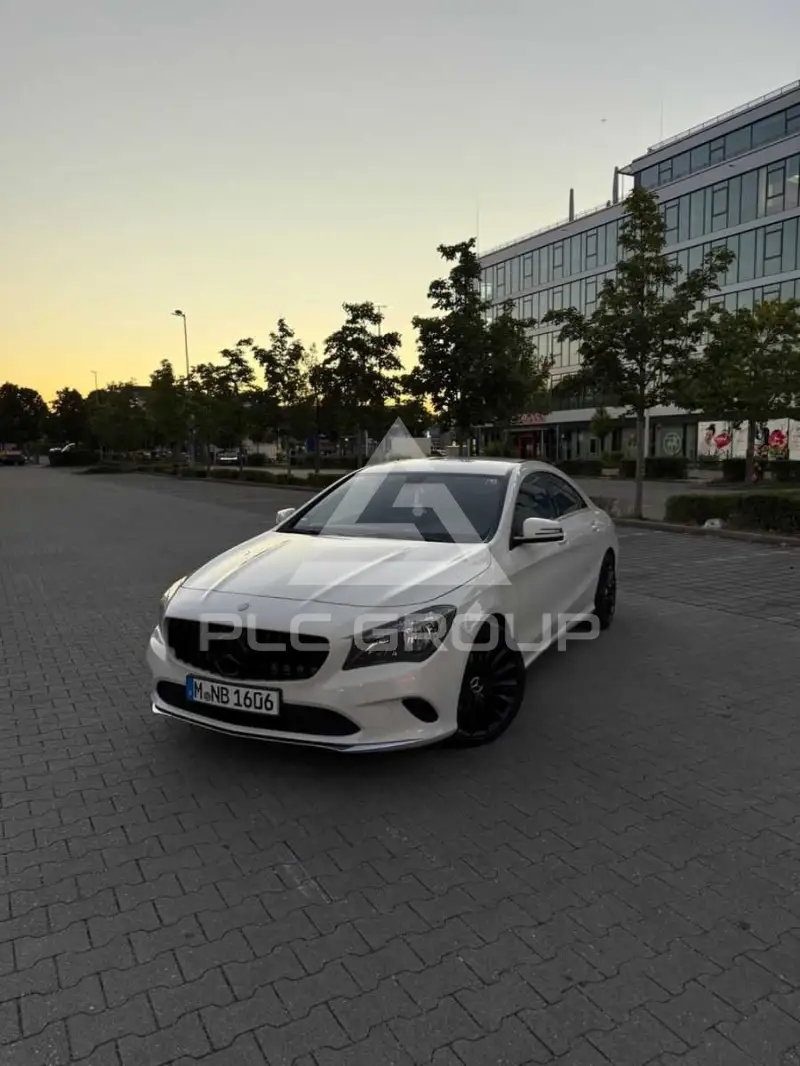 2017 Mercedes Benz CLA 200