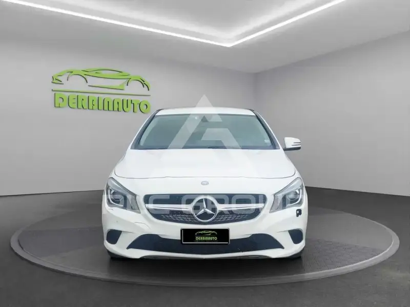 2016 Mercedes Benz CLA 200