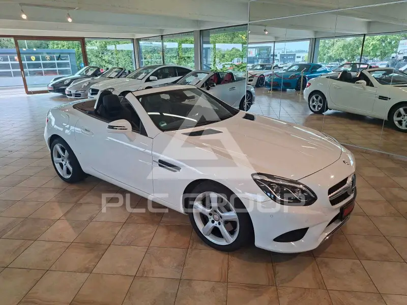 2016 Mercedes Benz SLC 200