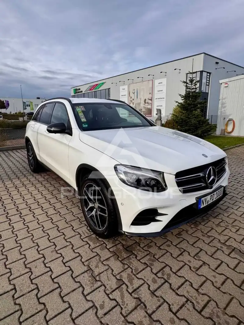 2016 Mercedes Benz GLC 250