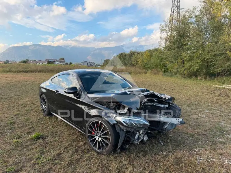 2016 Mercedes Benz C 250