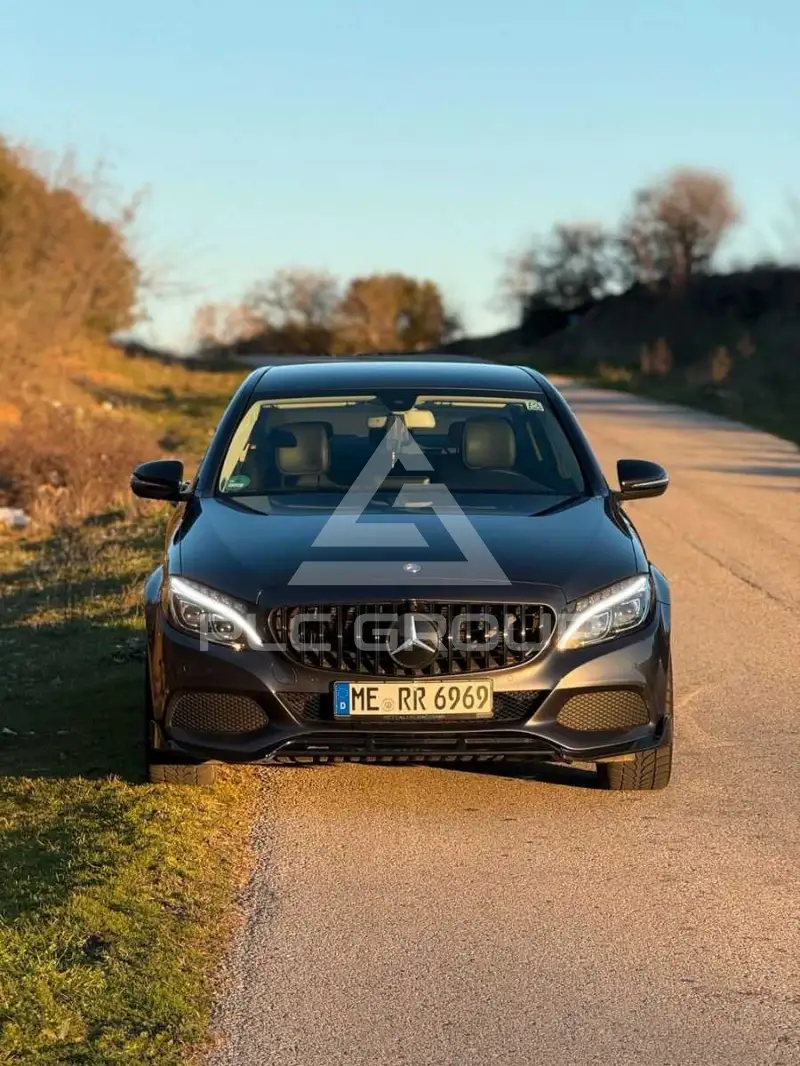 2016 Mercedes Benz C 250