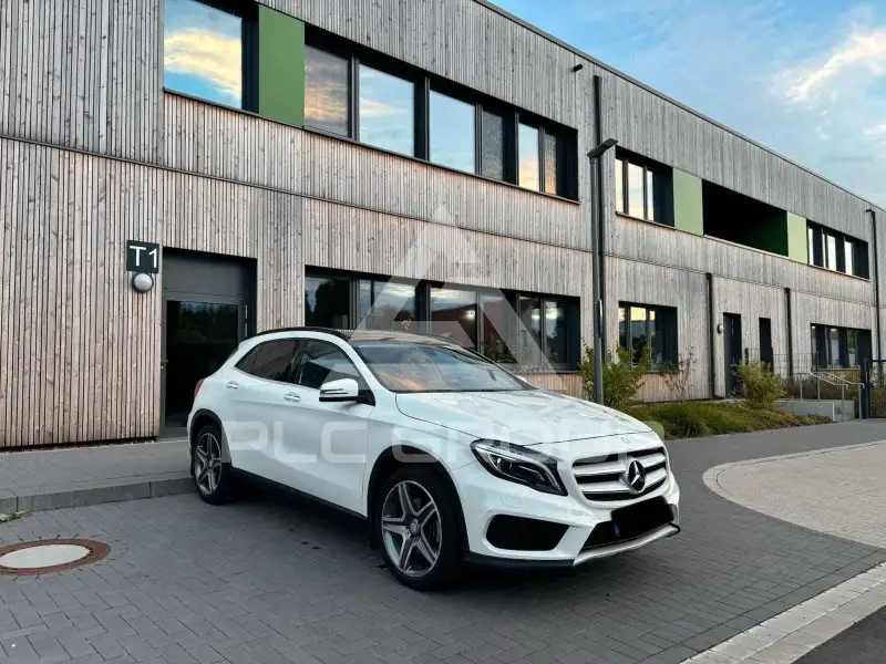 2016 Mercedes Benz GLA 250