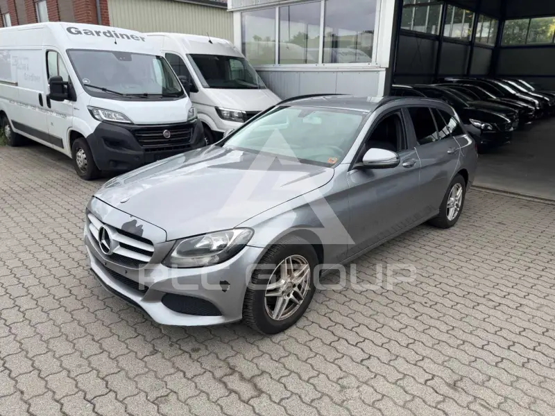 2016 Mercedes Benz C 220