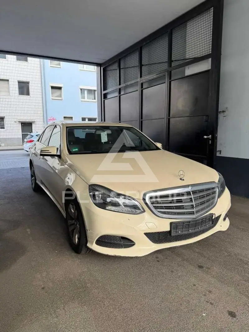 2016 Mercedes Benz E 200