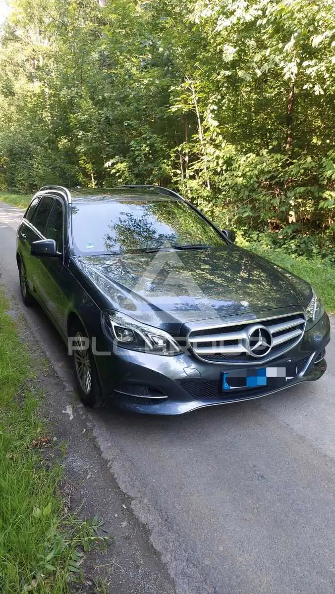 2016 Mercedes Benz E 220