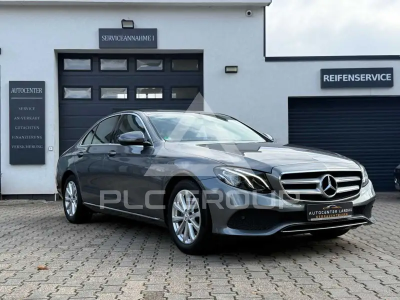 2016 Mercedes Benz E 220