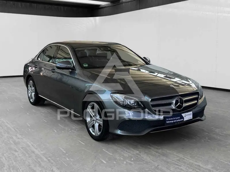 2016 Mercedes Benz E 220