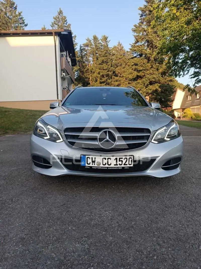 2016 Mercedes Benz E 220