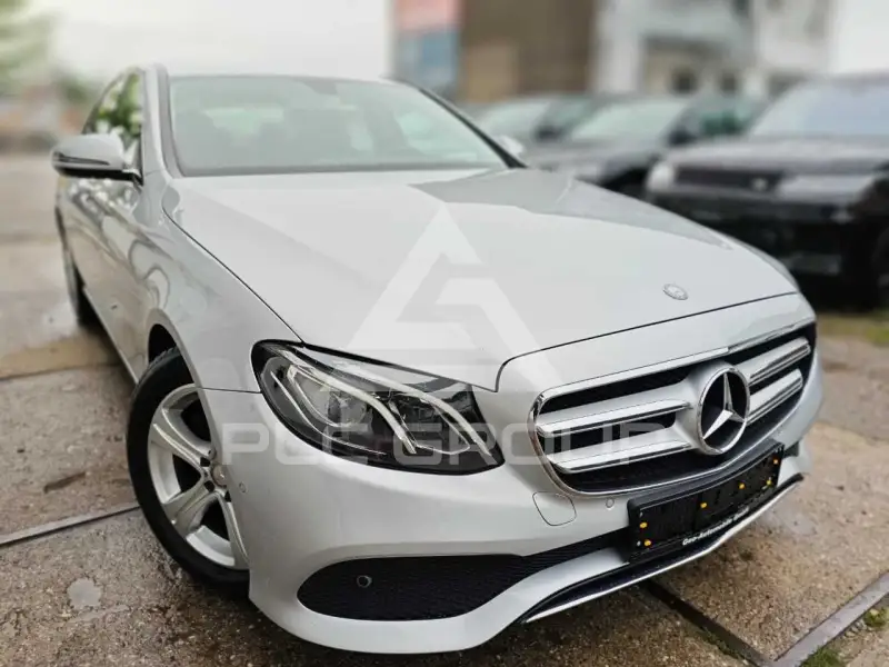 2016 Mercedes Benz E 220