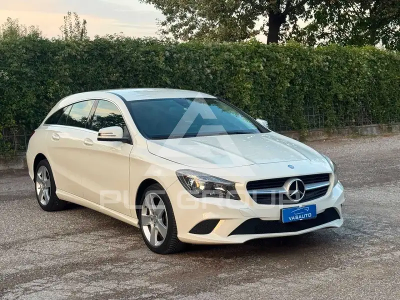 2016 Mercedes Benz CLA 180