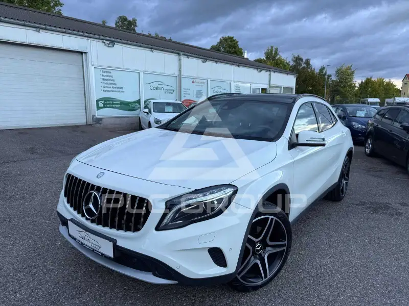 2016 Mercedes Benz GLA 220