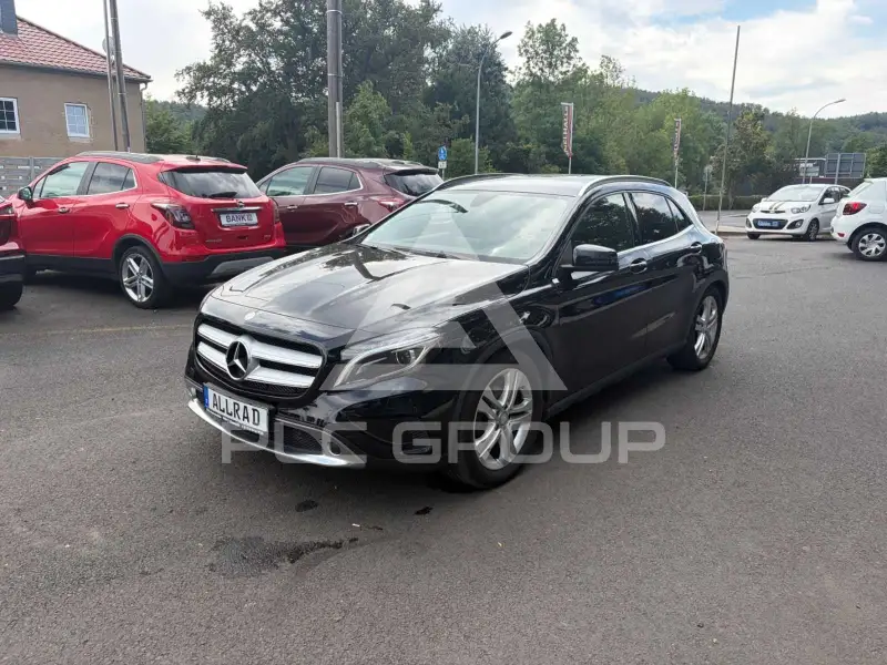 2016 Mercedes Benz GLA 220