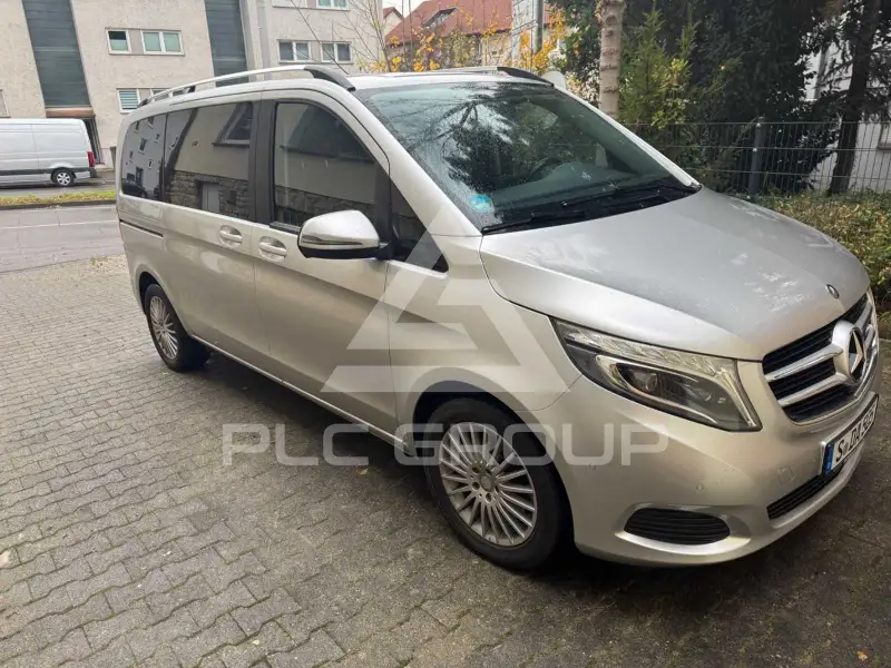 2016 Mercedes Benz V 220