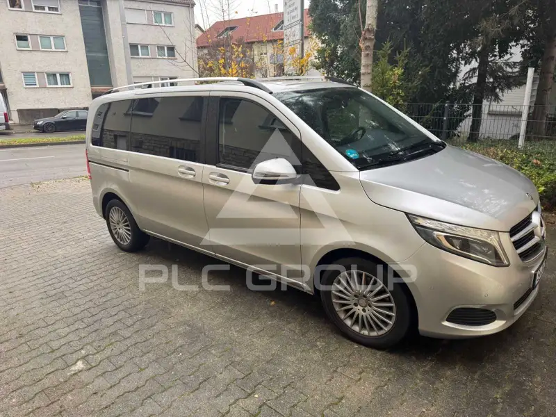 2016 Mercedes Benz V 220