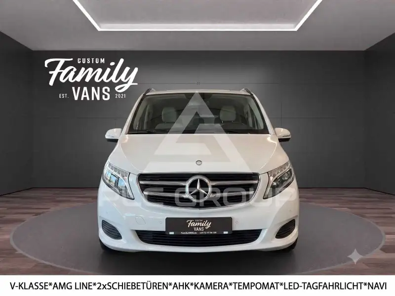2016 Mercedes Benz V 220