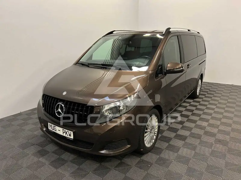 2016 Mercedes Benz V 220