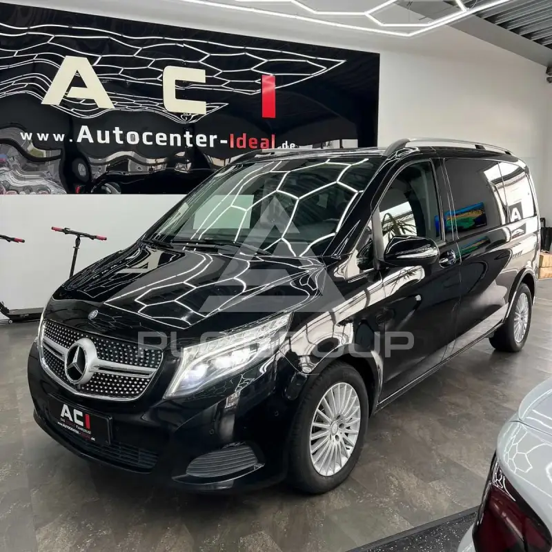 2016 Mercedes Benz V 220