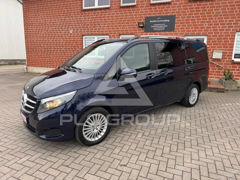 2016 Mercedes Benz V 220