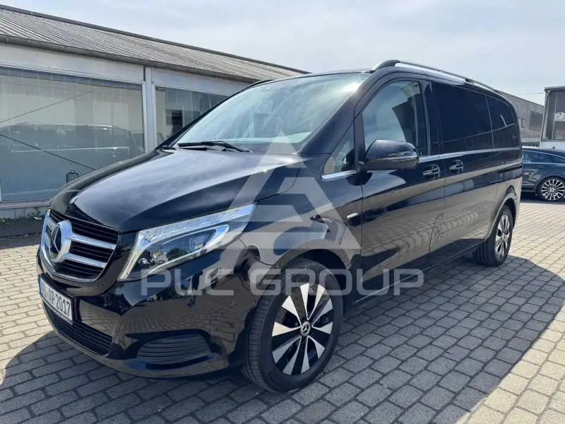 2016 Mercedes Benz V 220