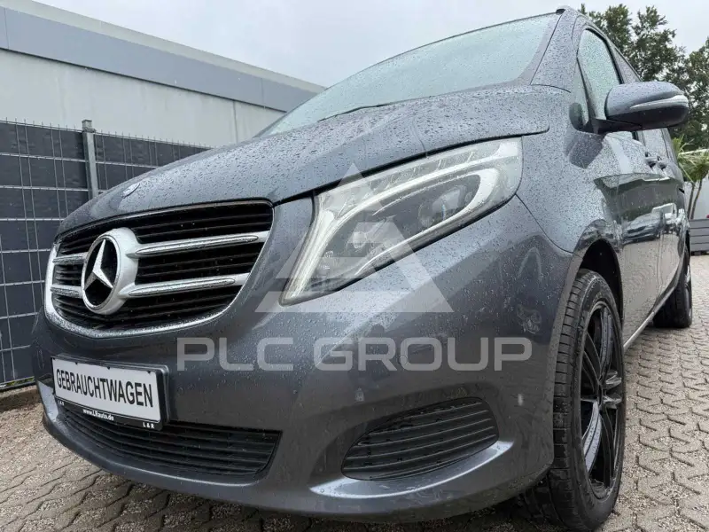 2016 Mercedes Benz V 220