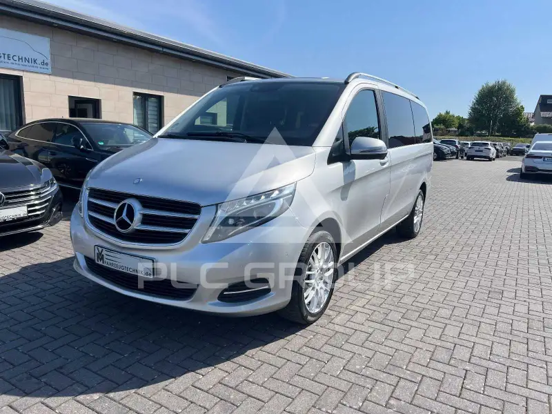 2016 Mercedes Benz V 220