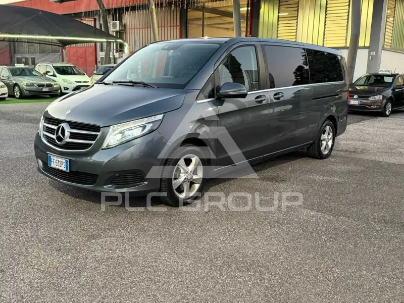 2016 Mercedes Benz V 220