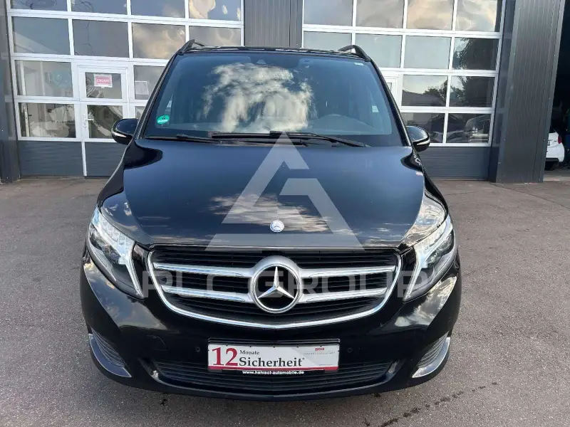 2016 Mercedes Benz V 220