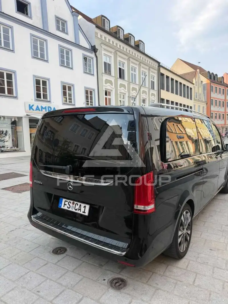 2016 Mercedes Benz V 220