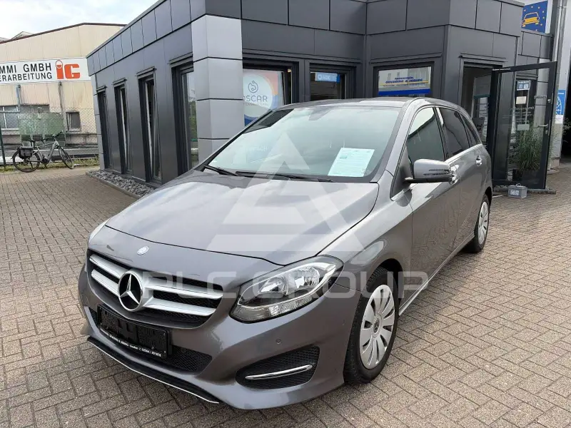 2016 Mercedes Benz B 180