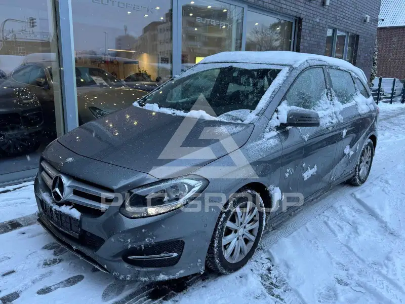 2016 Mercedes Benz B 180