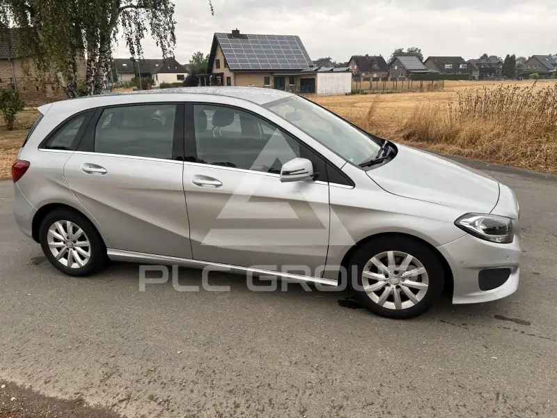 2016 Mercedes Benz B 180