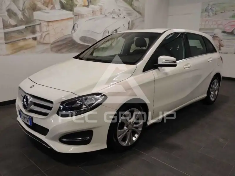 2016 Mercedes Benz B 180