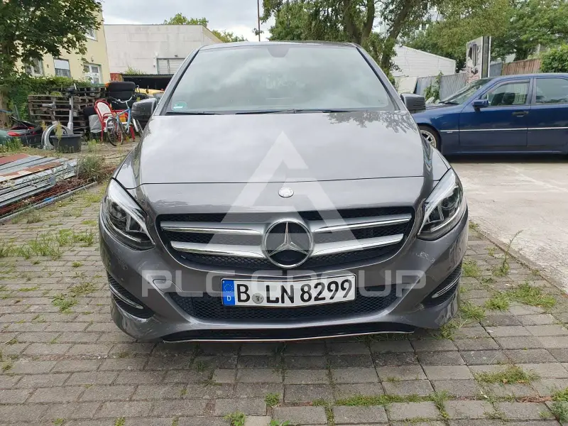 2016 Mercedes Benz B 180