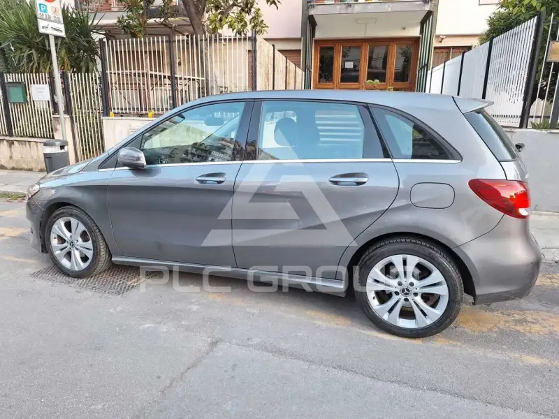2016 Mercedes Benz B 180