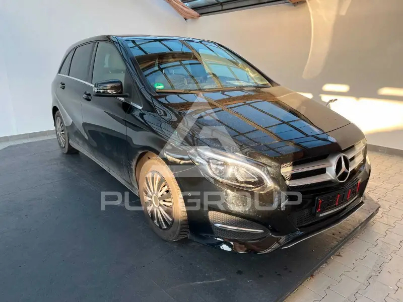 2016 Mercedes Benz B 180