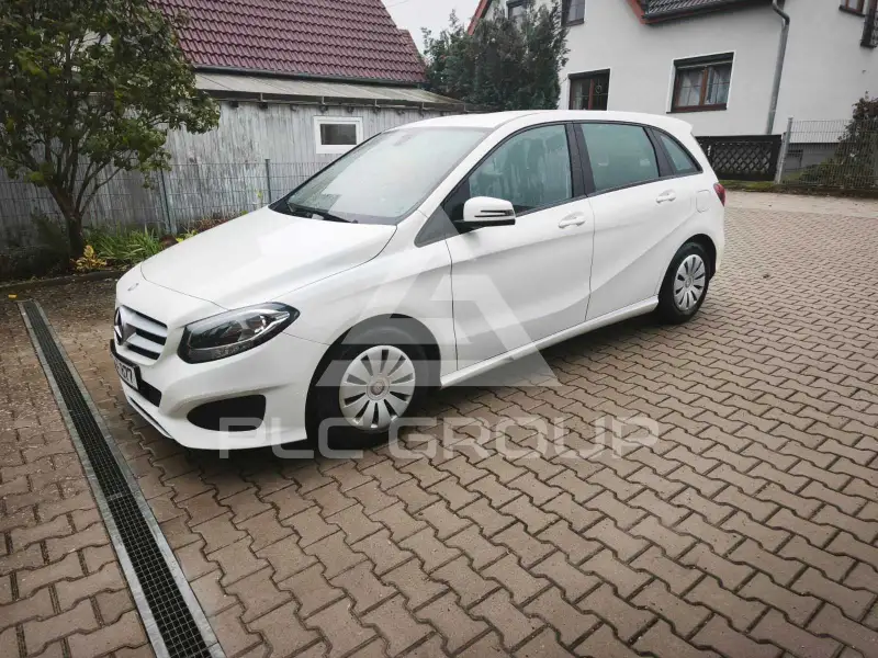 2016 Mercedes Benz B 180