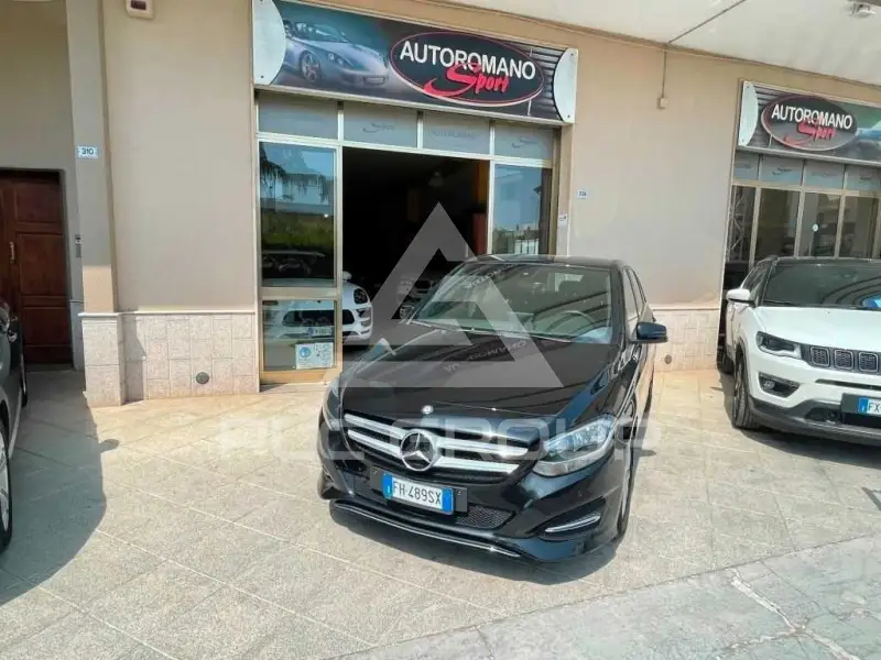 2016 Mercedes Benz B 180