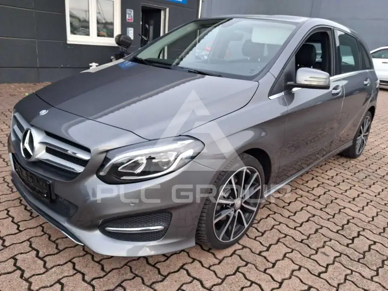 2016 Mercedes Benz B 180