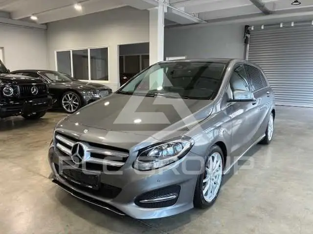 2016 Mercedes Benz B 180