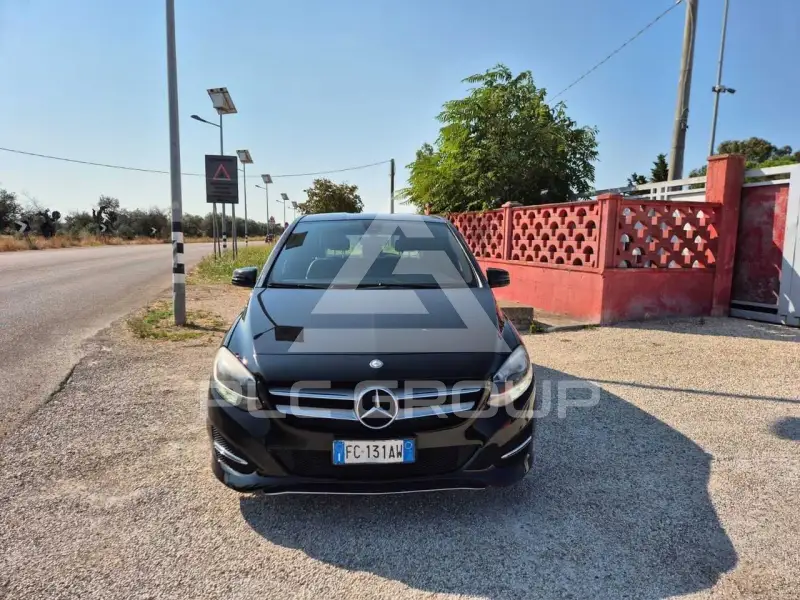 2016 Mercedes Benz B 180